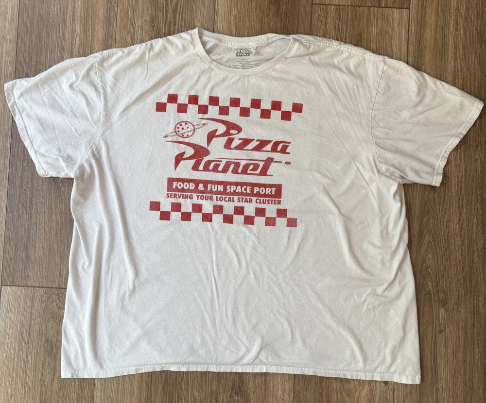 Disney/Pixar Toy Story Pizza Planet Graphic T-Shirt White/Red Adult 2XL